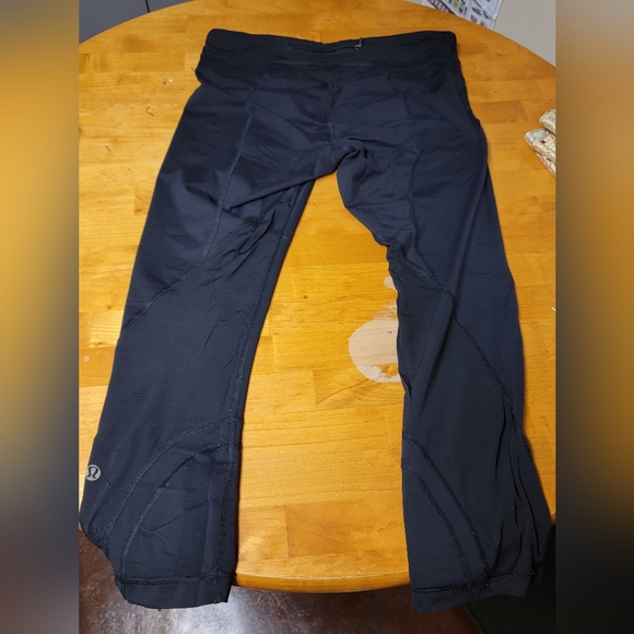Lululemon leggings - Picture 9 of 12